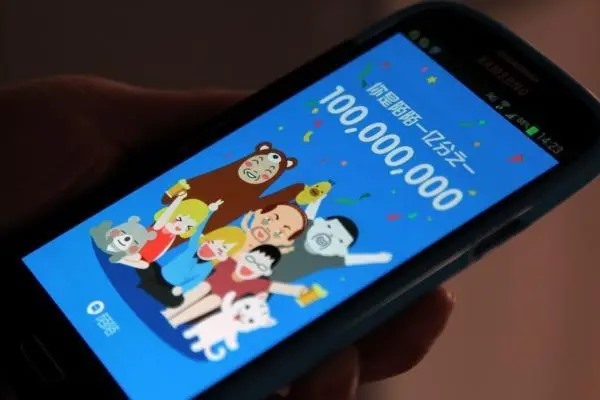 爱聊和陌陌探探同城交友哪个好?